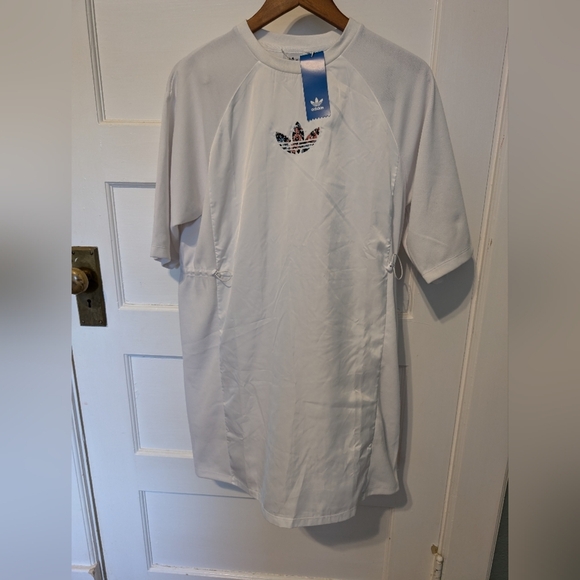 New Adidas Womens Dress White Short Sleeve Originals T Shirt Drawstring NWT - Picture 1 of 6
